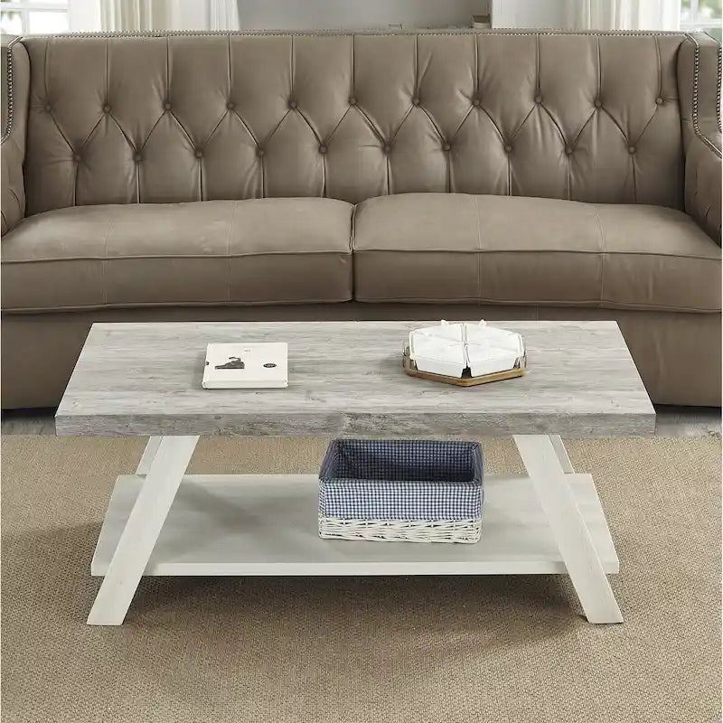 Table basse contemporaine en bois bicolore vieilli pour salon avec étagère