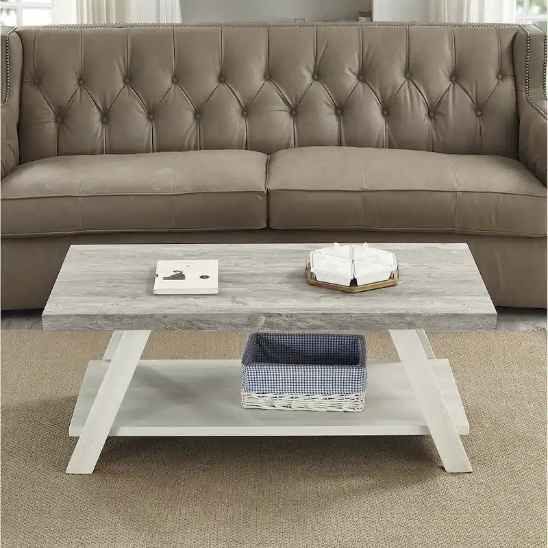 Table basse contemporaine en bois bicolore vieilli pour salon avec étagère
