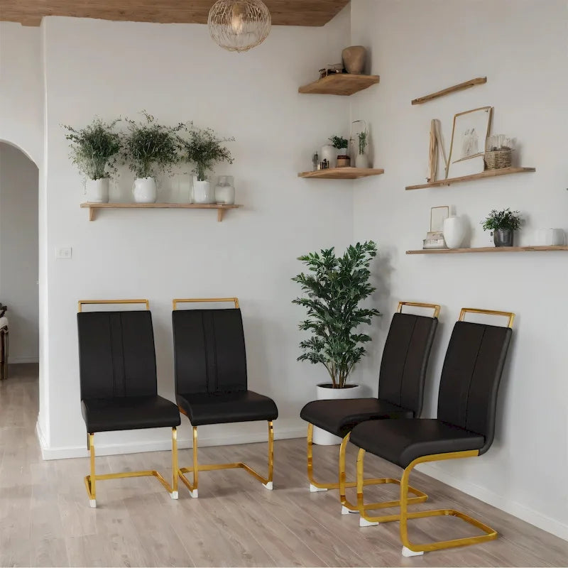 Chaise de salle à manger capitonnée à dossier haut en similicuir avec pieds en métal (Lot de 4)