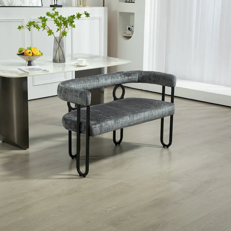 Canapé deux places moderne en tissu chenille avec accoudoirs et pieds en métal pour salon