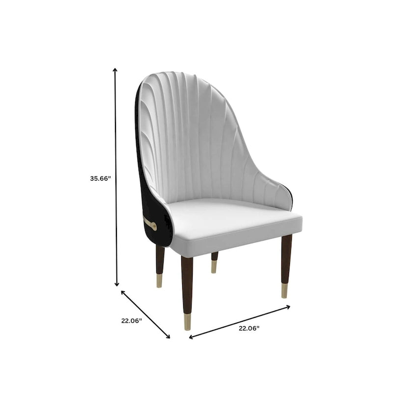 Chaise de salle à manger en cuir avec dossier ondulé et accents dorés Collection Elara