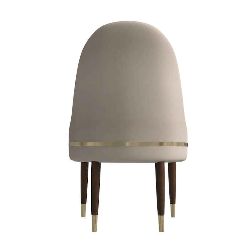 Chaise de salle à manger en cuir avec dossier ondulé et accents dorés Collection Elara